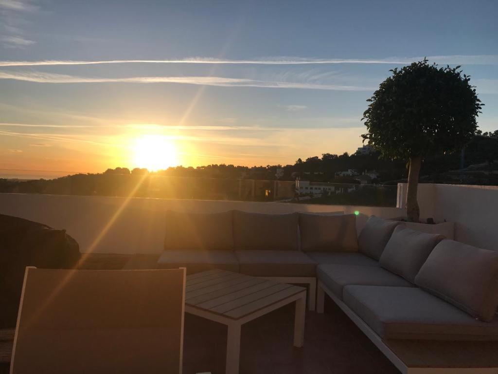 Appartement Penthouse Mit Privatem Jacuzzi In Marbella - La Mairena à Ojén Extérieur photo