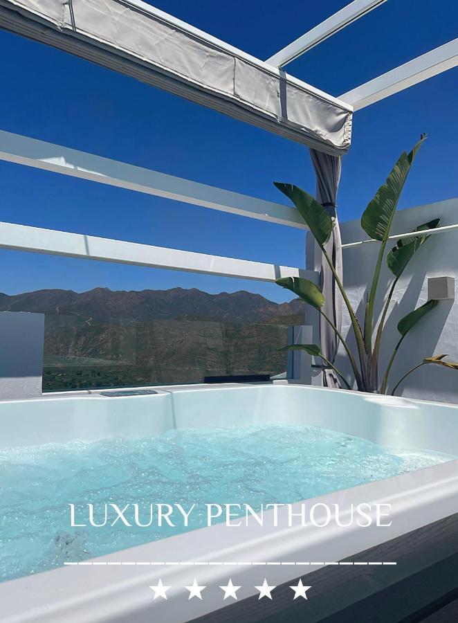 Appartement Penthouse Mit Privatem Jacuzzi In Marbella - La Mairena à Ojén Extérieur photo